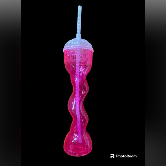 Pink Slush Puppy 12” Plastic Cup - Picture 1 of 6